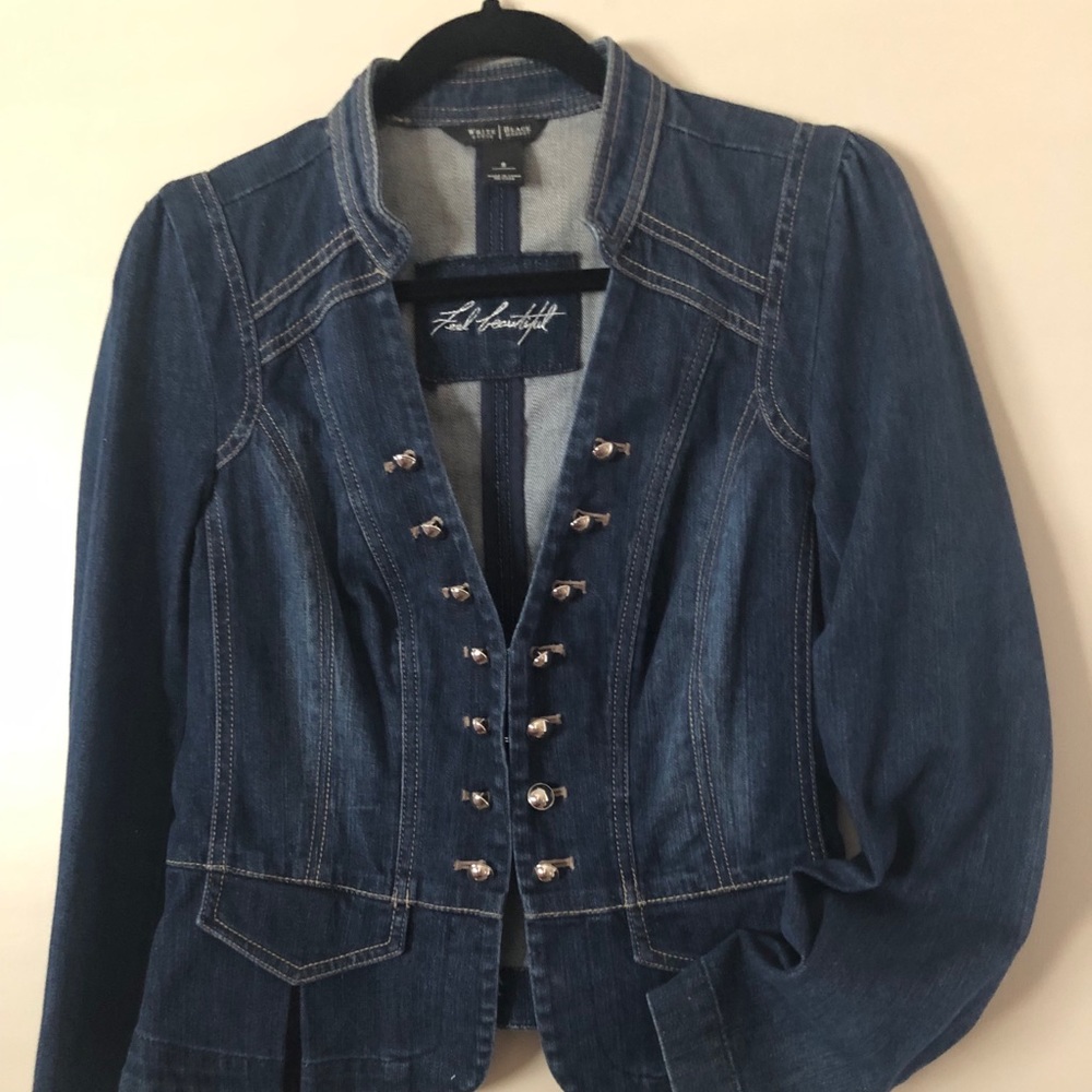 Whitehouse Blackmarket denim blue jean jacket